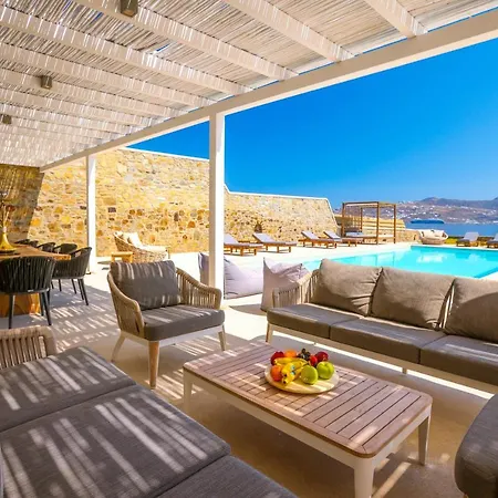 Majestic Ciel Private Mykonos Town